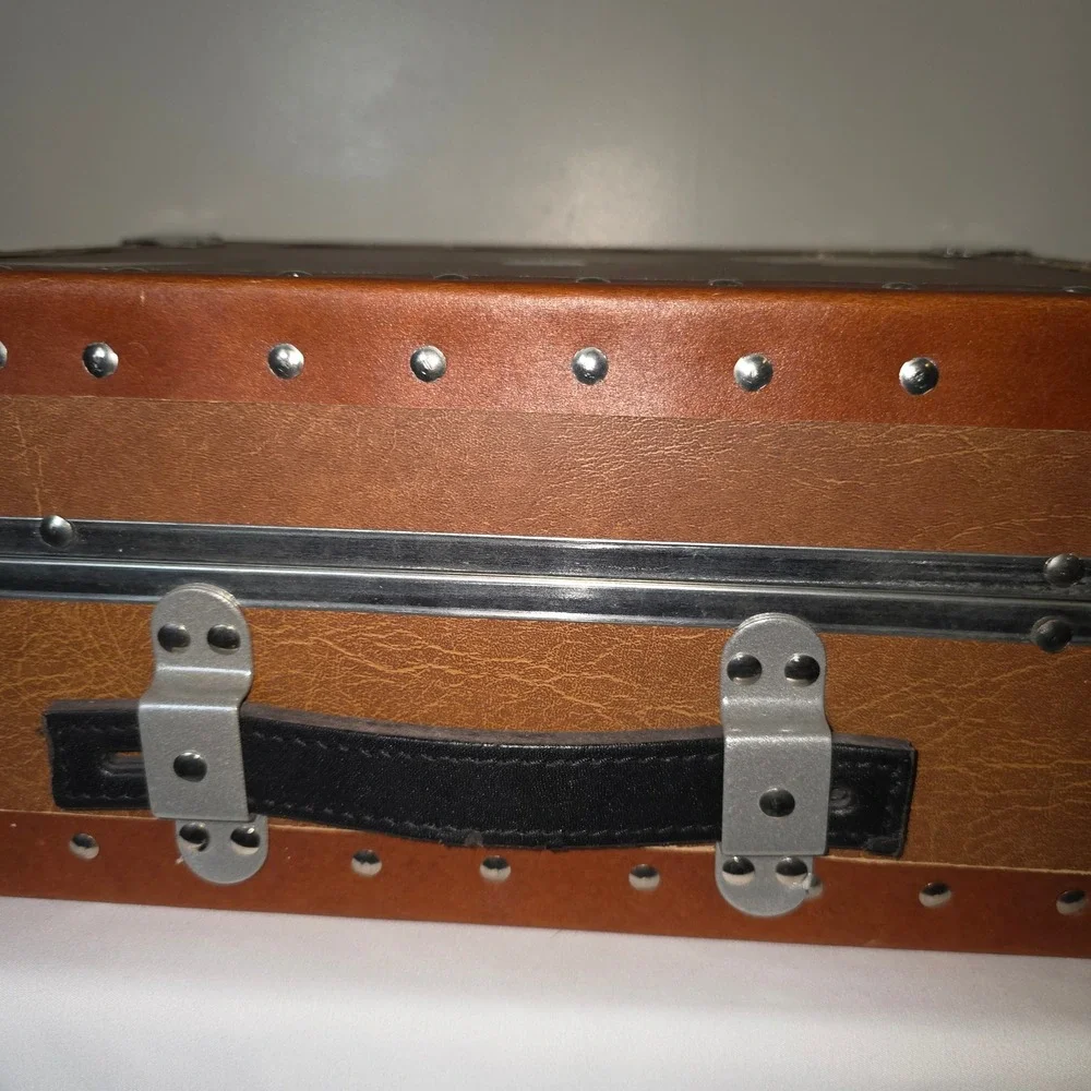 Rare Vtg Starbucks Coffee‎ Liqueur Promotional Style Steamer Trunk Display Case